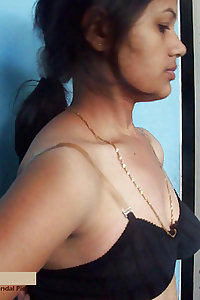 Horny Indian Girl Suhasini Posing Hot