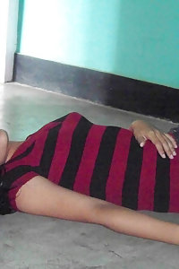 Horny Indian Girl Suhasini Posing Hot