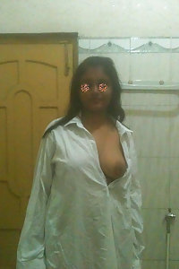 Hot Indian Girlfriend Chandika Nude Pics Leaked