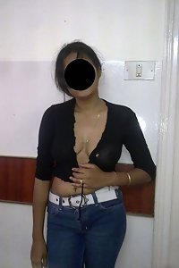 Indian wife opening her blouse for boobs