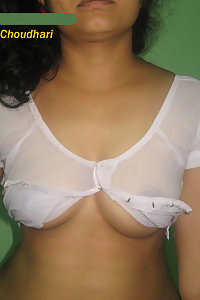 Indian Bhabhi Swati Boob Show From Blouse