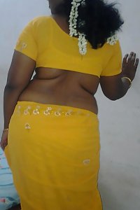 Indian Mallu Bhabhi Sexy Naval Pics