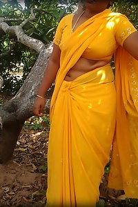 Indian Mallu Bhabhi Sexy Naval Pics