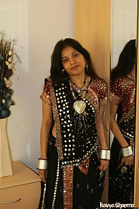 Indian Babe Nude Sexy Dance Gujarati Dress