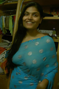 Horny Looking Indian Wife Blue Sari Pictures