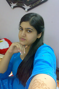 Indian Chubby Girl Rehanaa Ready For Sex