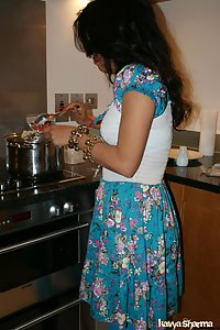 Indian Babe Nude Kitchen Sex Photos