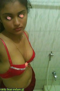 Sweet Tantric Indian Babe Nude Pics