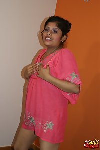 Horny Chubby Big Tits Babe Rupali