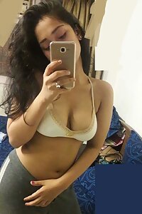 Crazy Indian Big Boobs Teen Sucking Big Cock