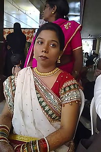 Hot Indian Dusky Aunty Asset Show