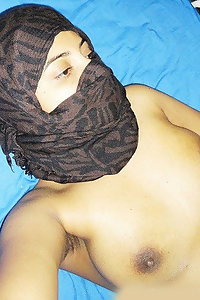 Indian Girl Madiha Showing Her Boobs