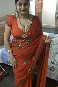 Indian Chubby Aunty Mehreen Saree Stripped Naked