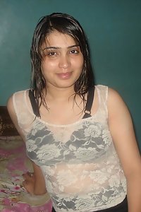 Lusty Indian Bhabhi Razia Saree Stripping Nude