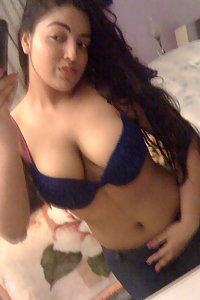 Indian Girl Rachna Showing Her Big Boobs