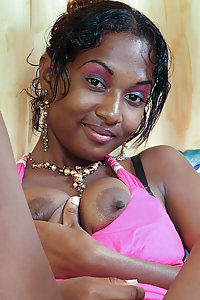 Juicy Indian Girls Sunita In Erotic Pink Nude