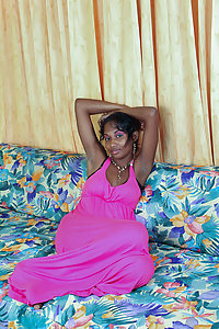 Juicy Indian Girls Sunita In Erotic Pink Nude