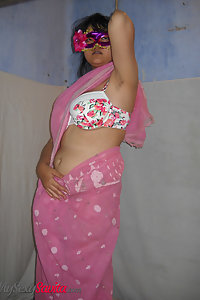 Savita Hot Indian Big Tits Bhabhi Pink Sari