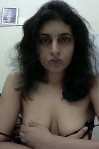 Hot Sexy Indian Babe On Webcam