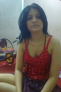 Hot indian girl ayesha naked