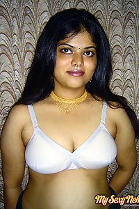 Gorgeous Neha Nair White Bra Giving Nude Pics