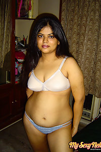 Gorgeous Neha Nair White Bra Giving Nude Pics