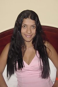 Indian Babe Sheila Boob Exposed In Hotel