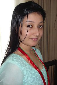 Indian Girls Sweety and Rima Nude Pics