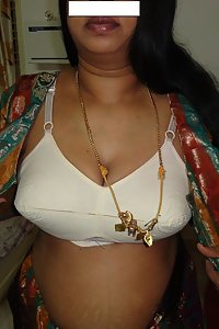 Dark Skin Attractive Indian Wife Nude