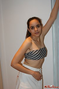 Jasmine Hot Indian Nude Big Tits Show