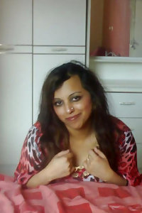 Horny Indian Tanishka Bhabhi Naked At Home
