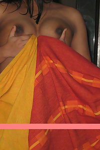 Indian Babe Romance Dancing Posing Nude