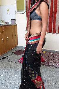 Indian Girl Saree Stripped Naked At Home