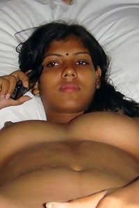 Bangladeshi Sexy Bhabhi Nice Sweet Boobs