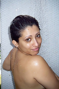 Big Tits Indian Amateur Girl Nude