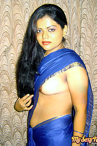 Hot Sexy Neha Nair Blue South Indian Sari