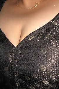 Busty Indian Wife Naima Boobs Pop Out