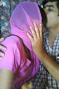 Indian Bhabhi Nehal Honeymoon Sex Pics